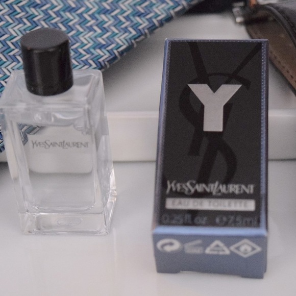 Yves Saint Laurent Y EDT, Woody, Aromatic, NEW - Mini 0.25 oz. 7.5 ml. - Picture 3 of 9